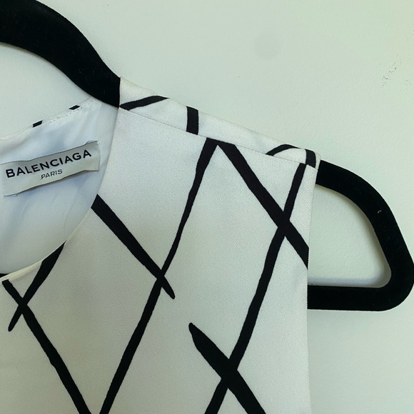 BALENCIAGA ASYMMETRICAL CREPE DRESS - Picture 3 of 5